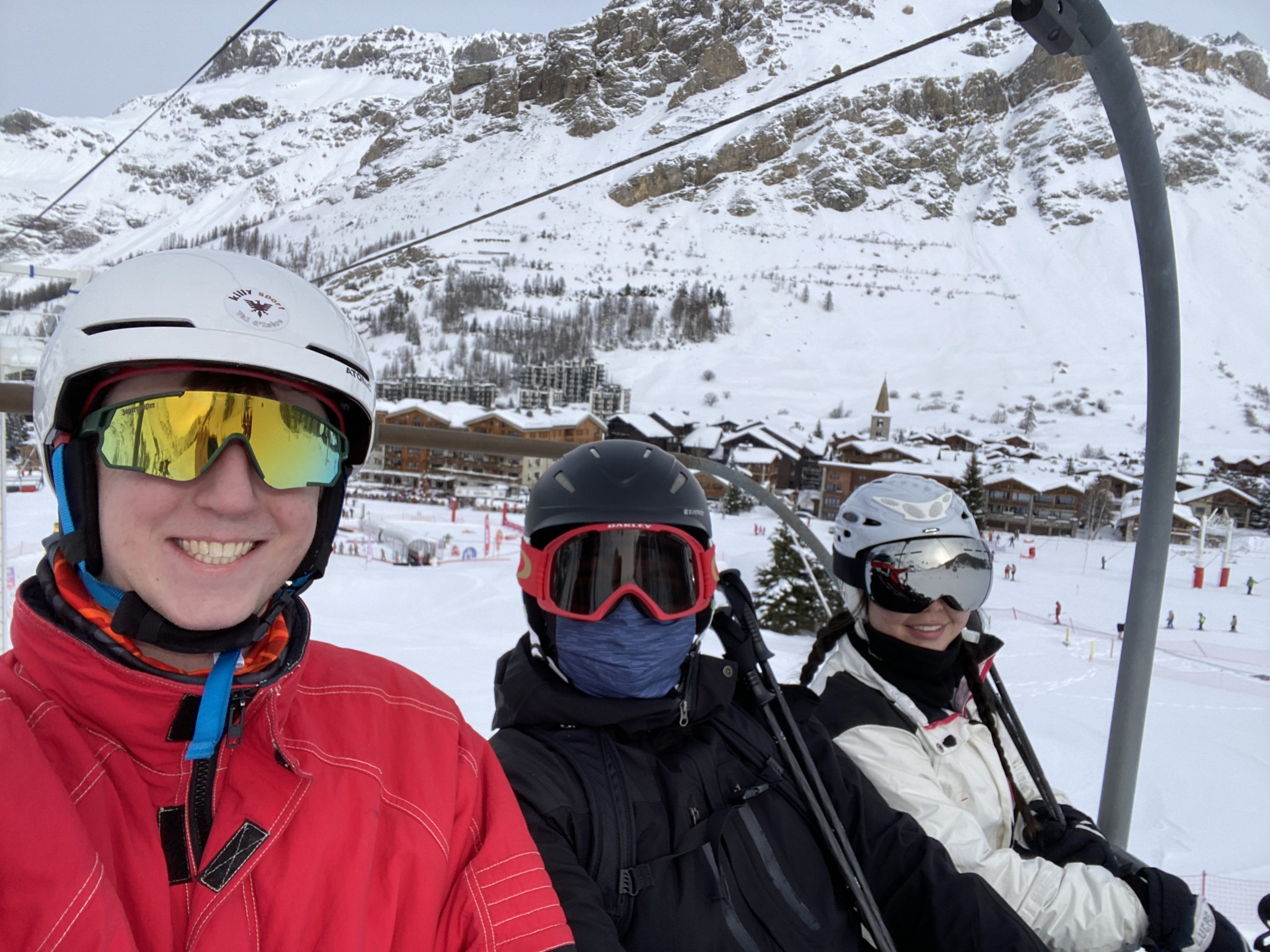 E550BB8C-D37F-4128-B80C-50B73CB22CB4