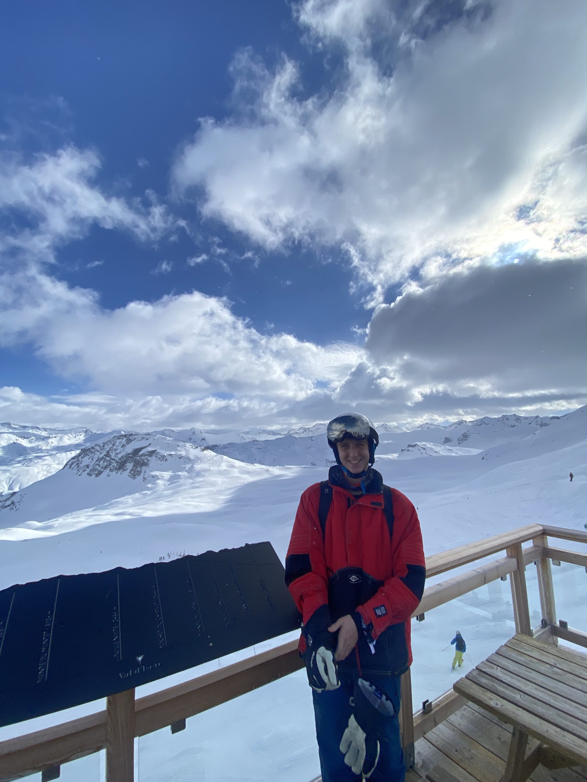 FBE1AF7A-33A3-4438-A847-E231823BDEF9